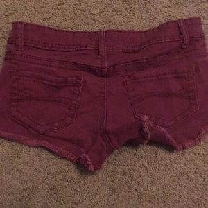 Burgundy short shorts size 5